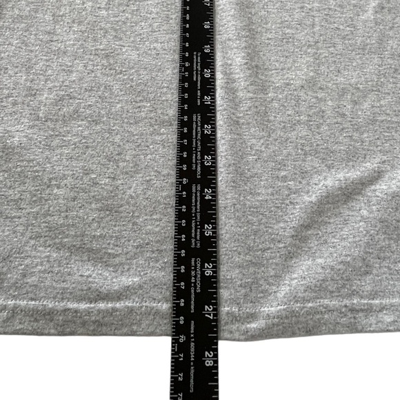 NWT Auburn University Tigers J-America Grey Logo T-shirt Size Medium - Picture 7 of 8